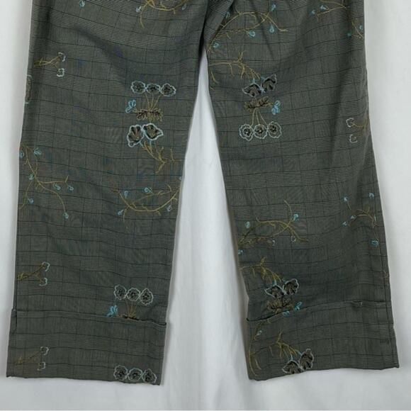 Cache Vintage Embroidered Floral Cuffed Dressy Low Rise Capris Size 2 - Picture 6 of 12